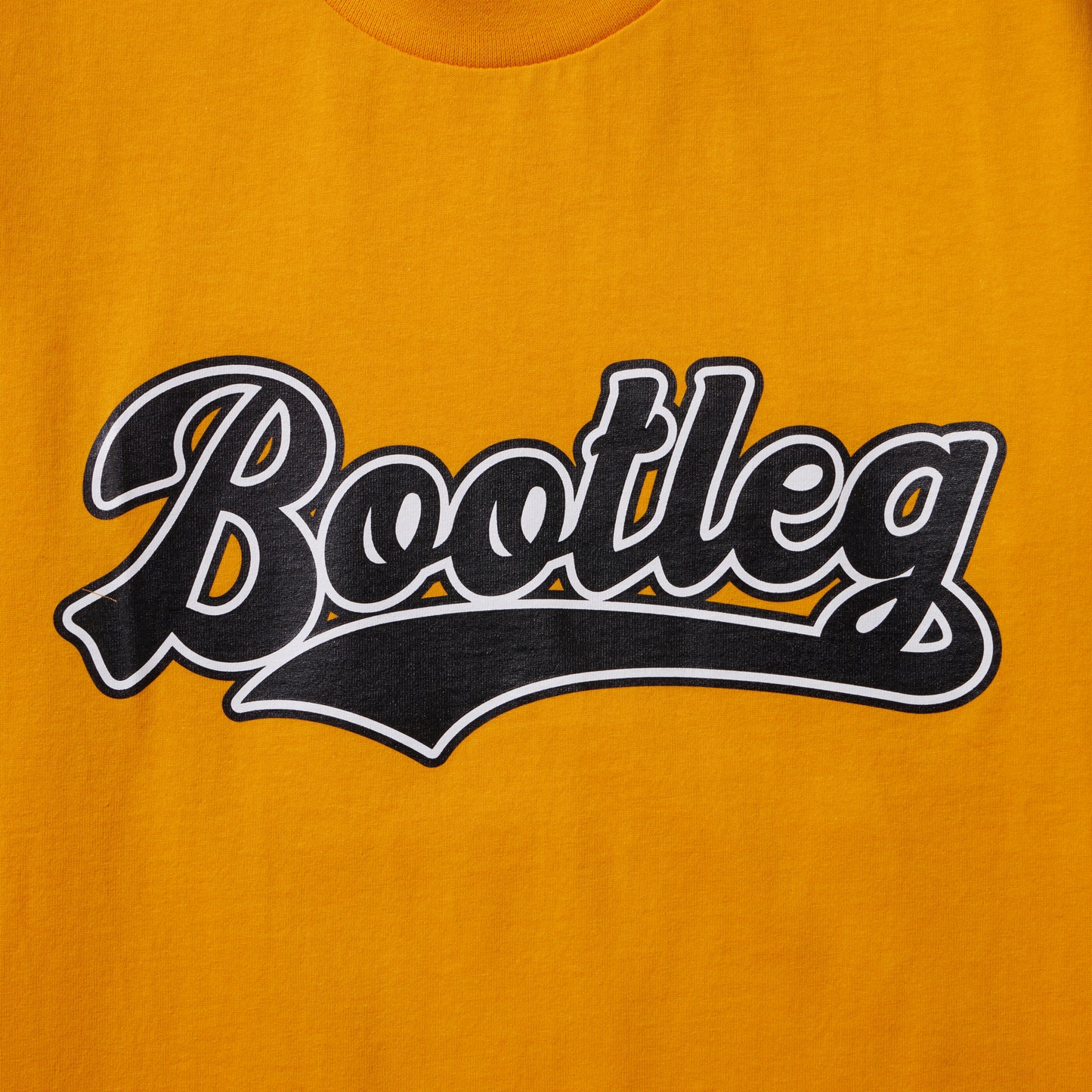 BOOTLEG TEE - YELLOW