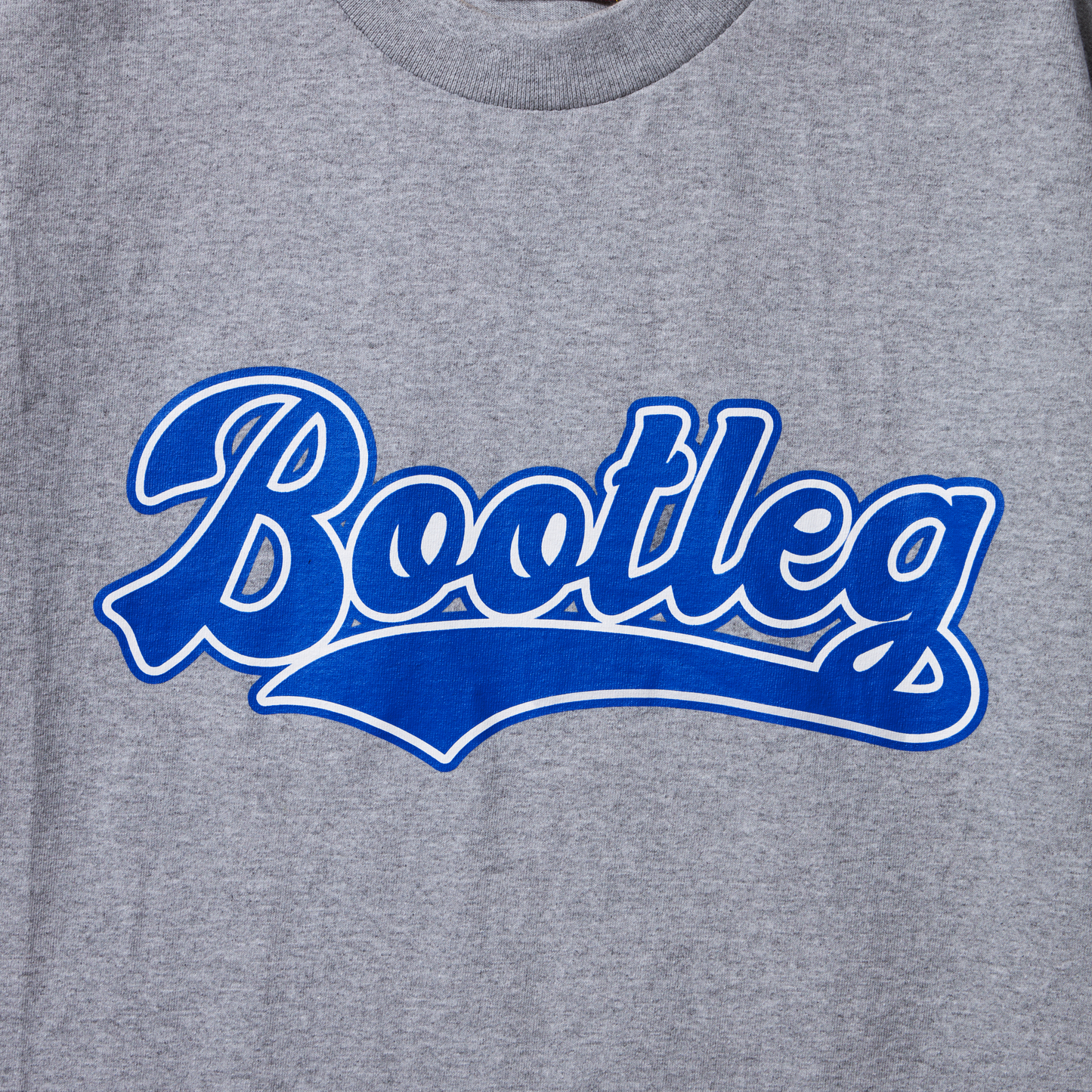 BOOTLEG TEE - GRAY